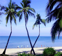 山水云间隆阁温泉山庄